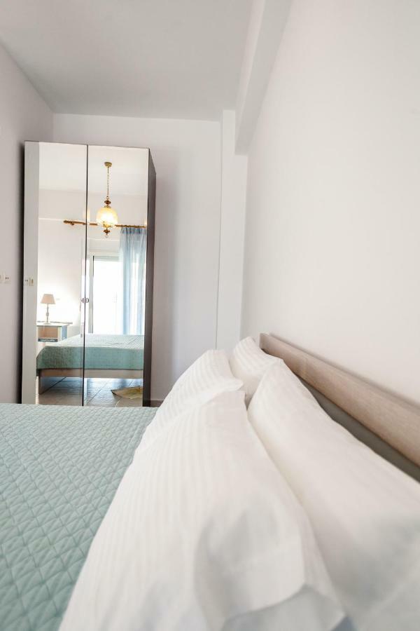 Casa Bianca Μεζονέτα Με Θέα Στη Θάλασσα Apartment Neos Marmaras Exterior photo